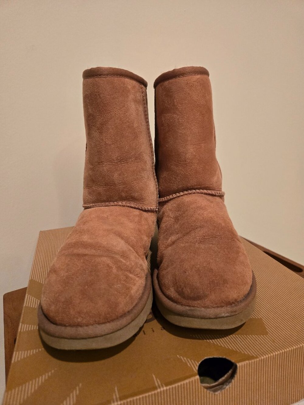 Ugg Classic Short Boot